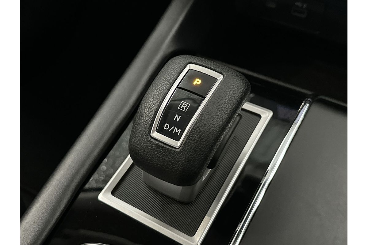 2022 Mitsubishi Outlander ES ZM