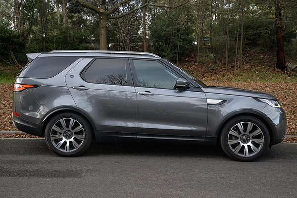 2018 Land Rover Discovery TD6 HSE Luxury Series 5