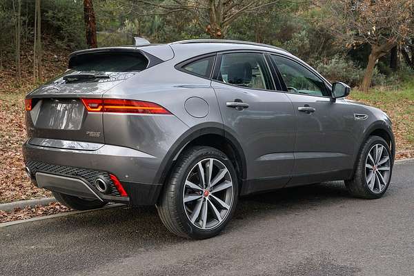 2019 Jaguar E-PACE D240 SE X540