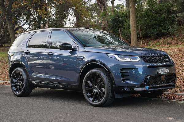 2024 Land Rover Discovery Sport P300e Dynamic SE L550