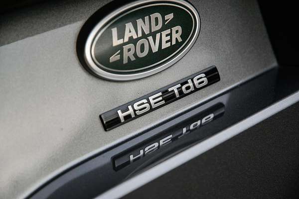 2018 Land Rover Discovery TD6 HSE Luxury Series 5