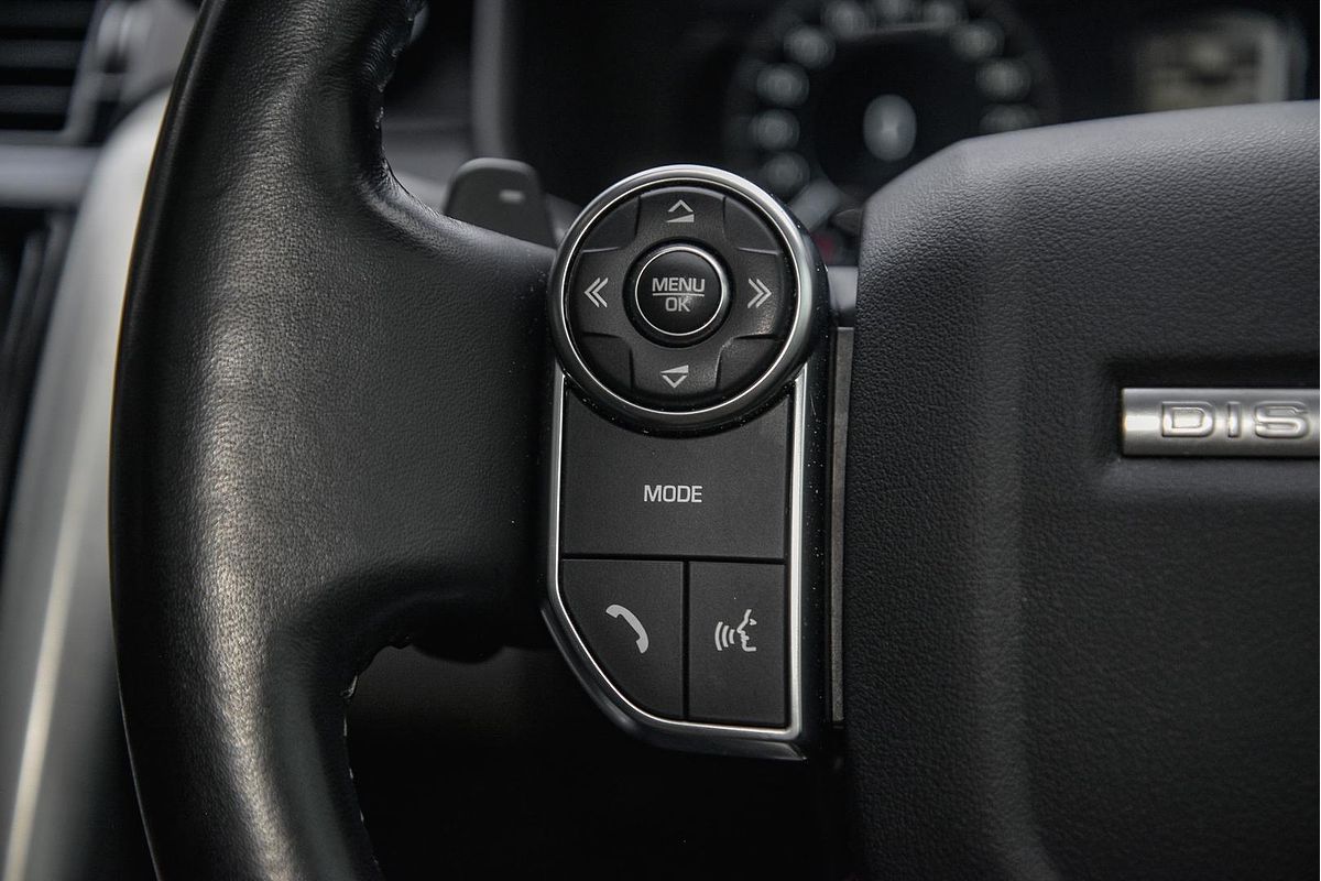 2018 Land Rover Discovery TD6 HSE Luxury Series 5