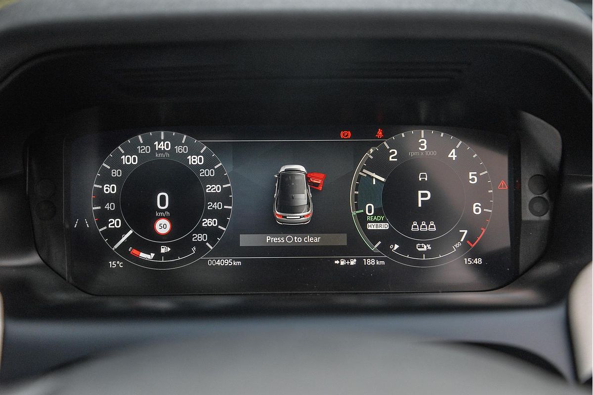 2024 Land Rover Discovery Sport P300e Dynamic SE L550