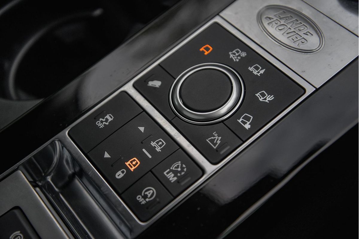 2018 Land Rover Discovery TD6 HSE Luxury Series 5