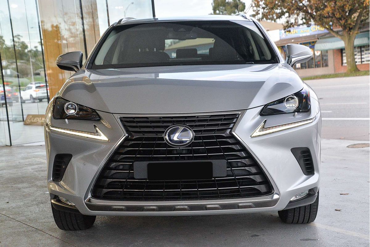 2017 Lexus NX NX300h Luxury AYZ10R