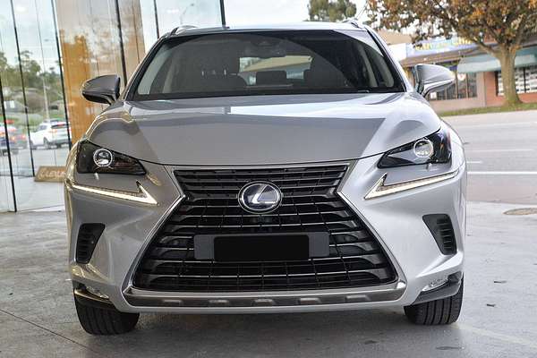2017 Lexus NX NX300h Luxury AYZ10R