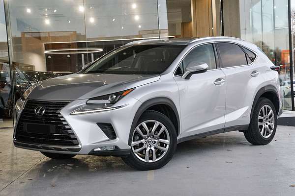 2017 Lexus NX NX300h Luxury AYZ10R