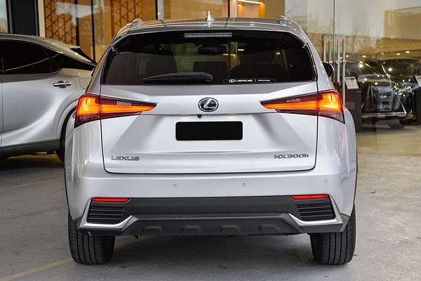 2017 Lexus NX NX300h Luxury AYZ10R