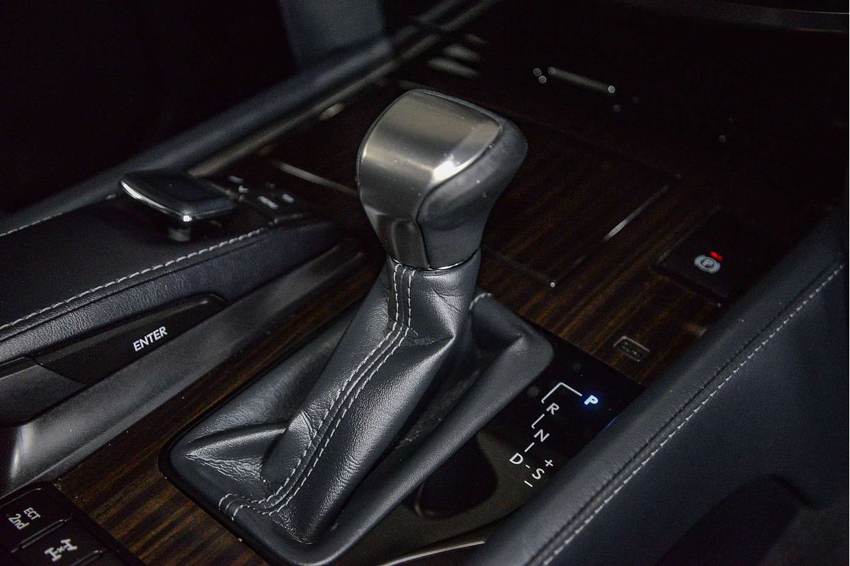 2019 Lexus LX LX570 URJ201R