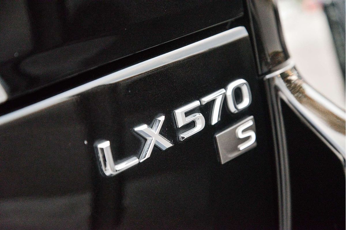 2019 Lexus LX LX570 URJ201R