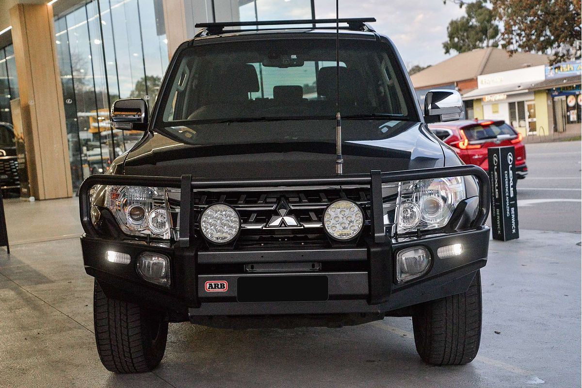 2021 Mitsubishi Pajero GLS NX