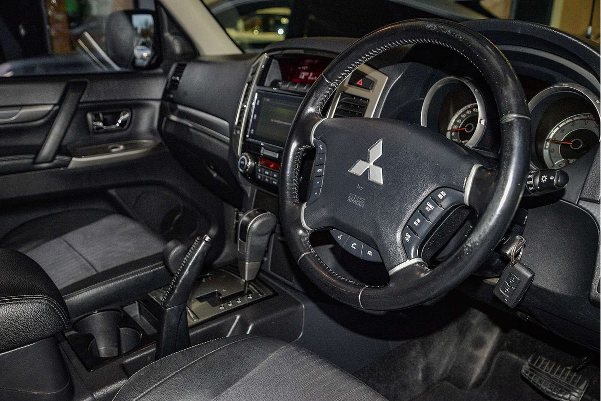 2021 Mitsubishi Pajero GLS NX