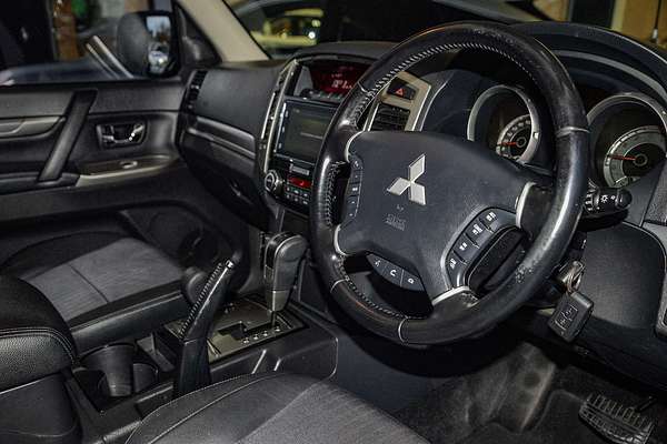 2021 Mitsubishi Pajero GLS NX