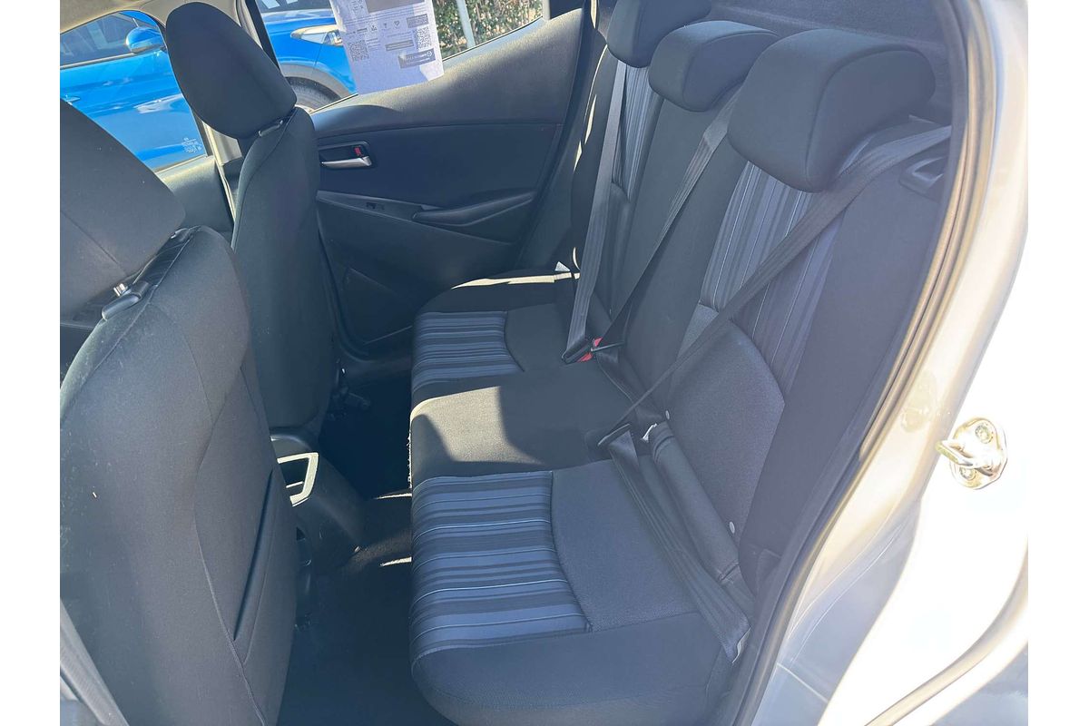 2015 Mazda 2 Neo DJ Series