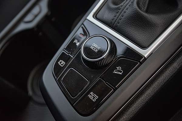 2022 Kia Sportage S NQ5