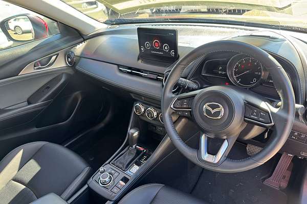 2022 Mazda CX-3 sTouring DK