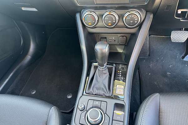 2022 Mazda CX-3 sTouring DK