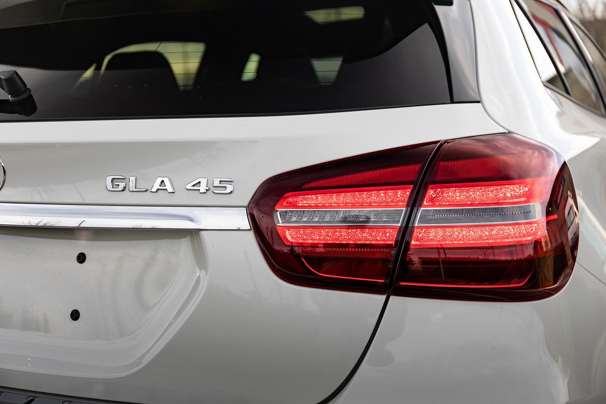 2018 Mercedes-Benz GLA-Class GLA45 AMG X156