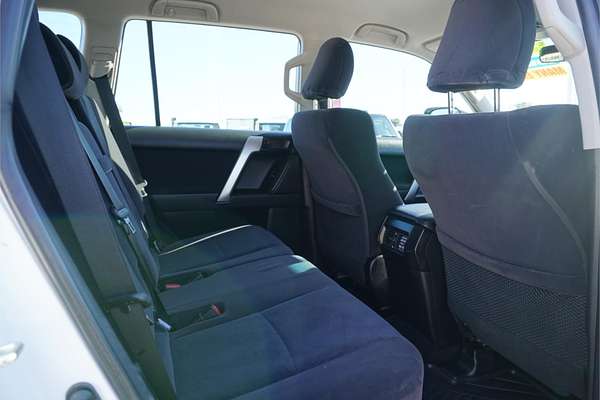 2022 Toyota Landcruiser Prado GX GDJ150R