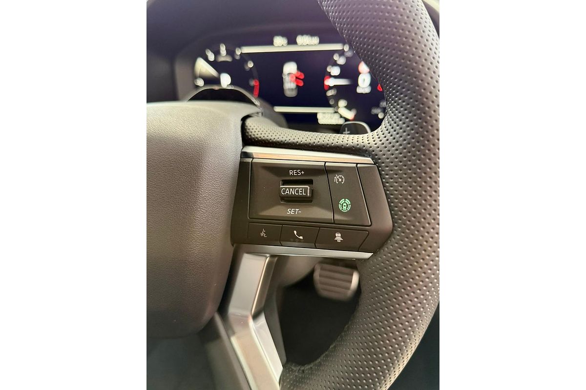 2025 Mitsubishi Outlander Exceed ZM