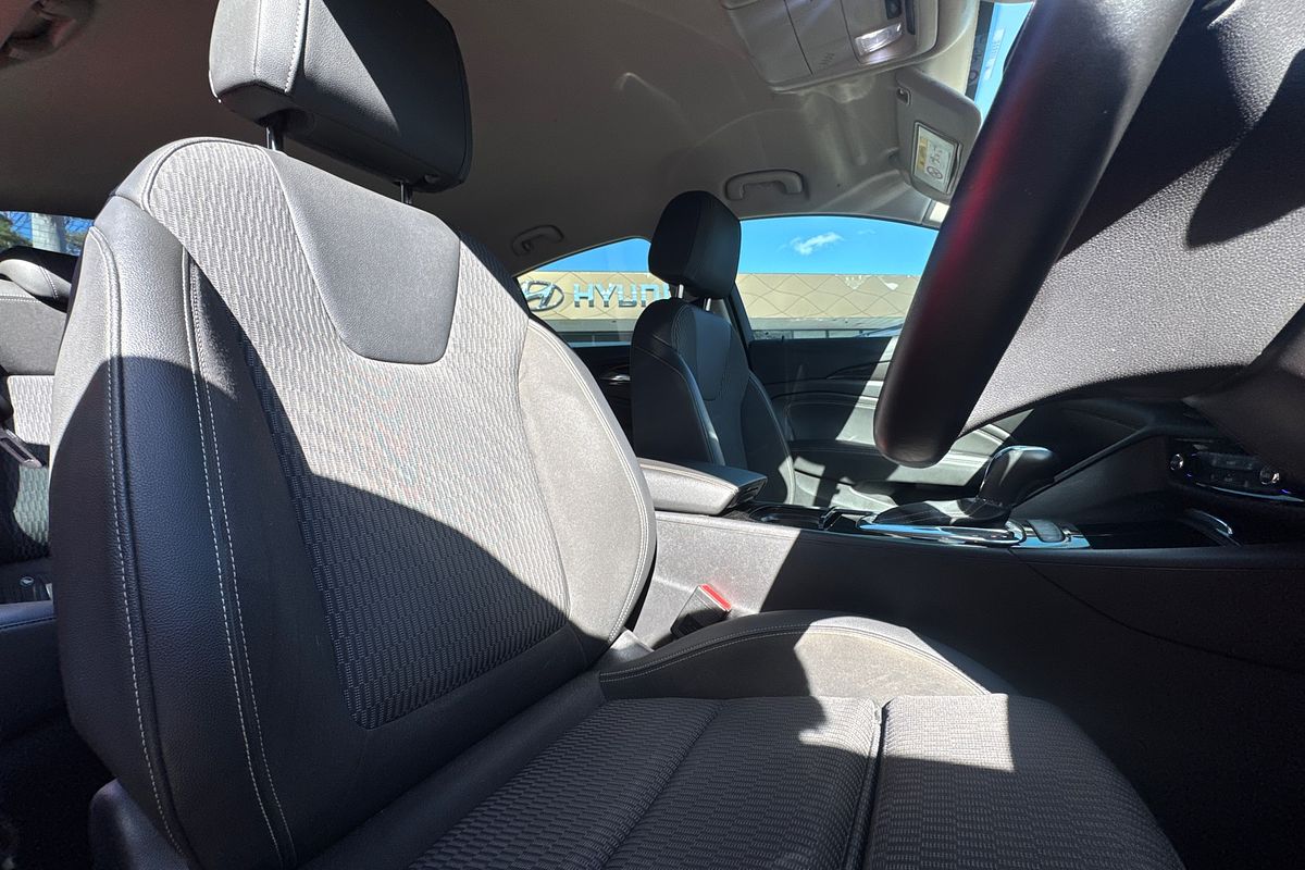 2018 Holden Commodore RS ZB