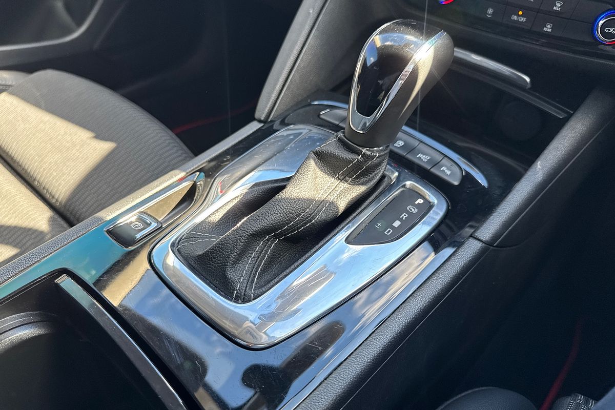 2018 Holden Commodore RS ZB