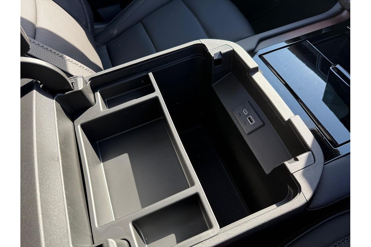 2025 GMC Yukon Denali T1