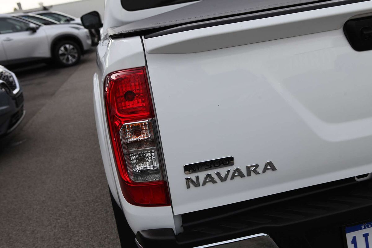 2015 Nissan Navara ST D23 Rear Wheel Drive