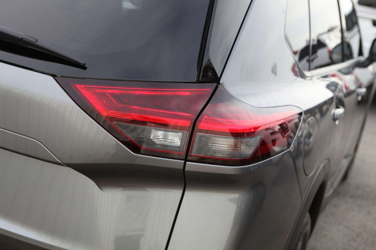2025 Nissan X-TRAIL ST-L T33