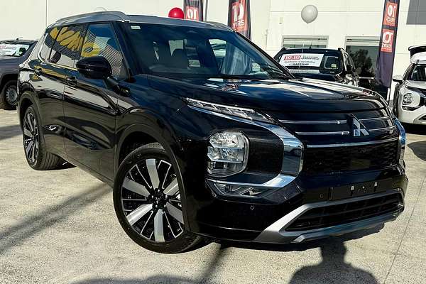 2025 Mitsubishi Outlander Exceed Tourer ZM