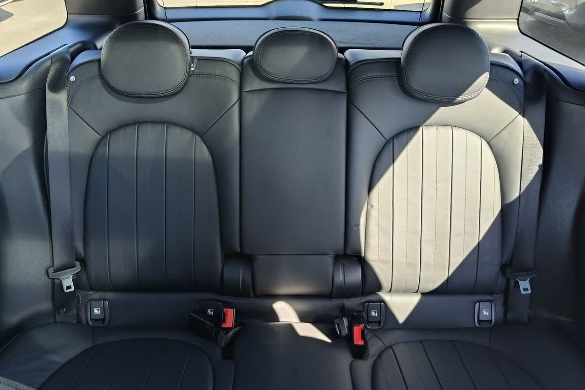 2020 MINI Countryman Cooper SE Classic F60 LCI