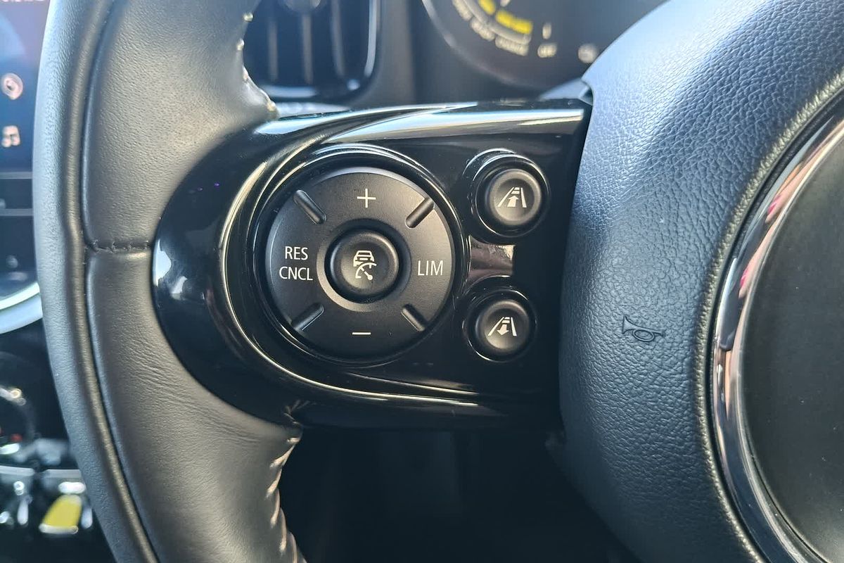 2020 MINI Countryman Cooper SE Classic F60 LCI