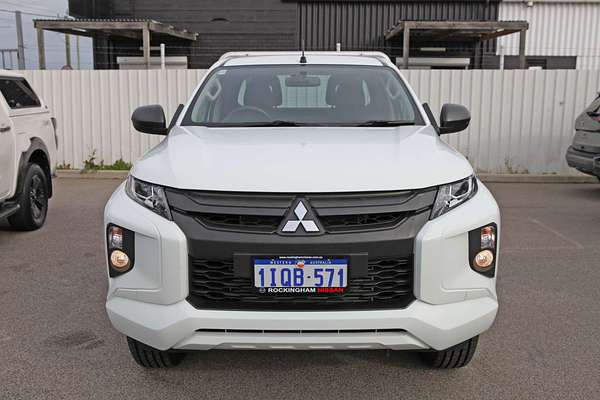 2020 Mitsubishi Triton GLX MR 4X4
