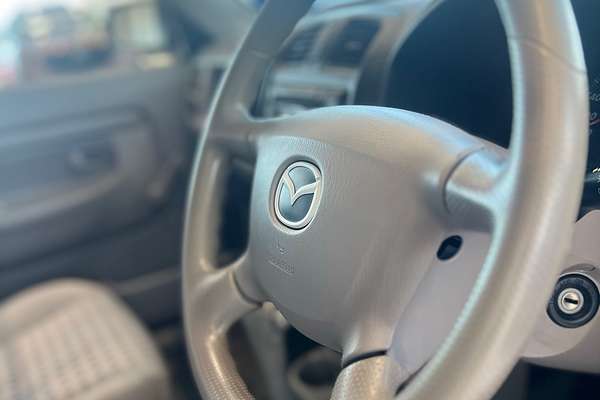 2001 Mazda 121 Shades Metro DW Series 2