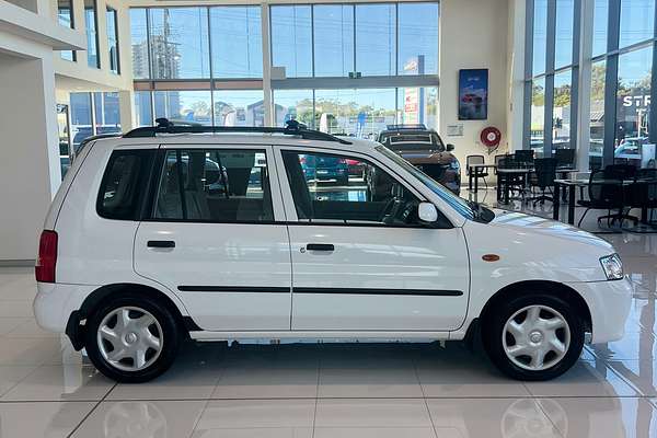 2001 Mazda 121 Shades Metro DW Series 2