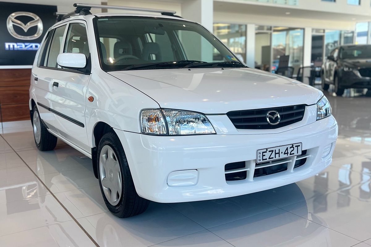 2001 Mazda 121 Shades Metro DW Series 2