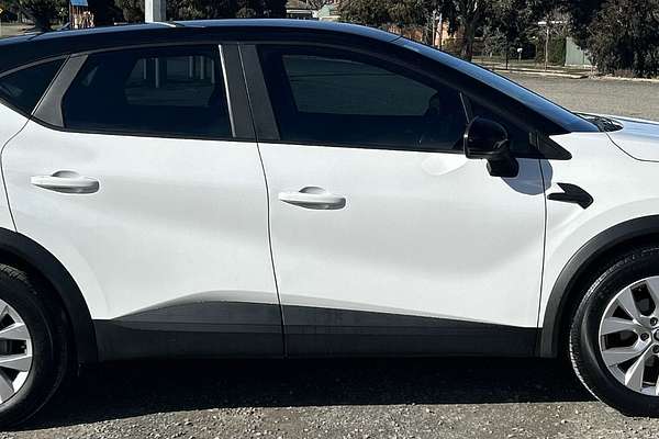 2022 Renault Captur Zen XJB