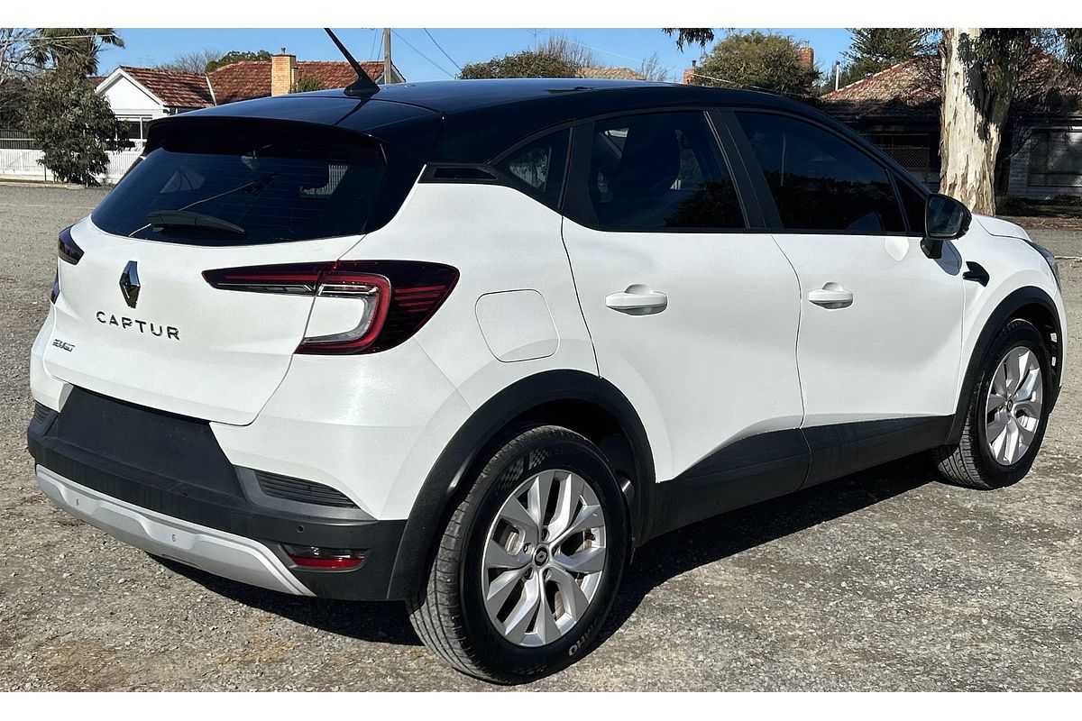 2022 Renault Captur Zen XJB
