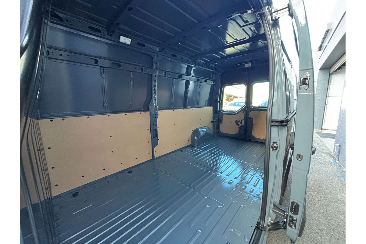 2025 Renault Master Pro 110kW X62 Phase 2 LWB