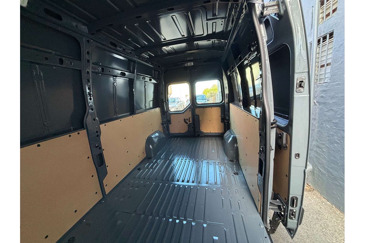 2025 Renault Master Pro 110kW X62 Phase 2 LWB