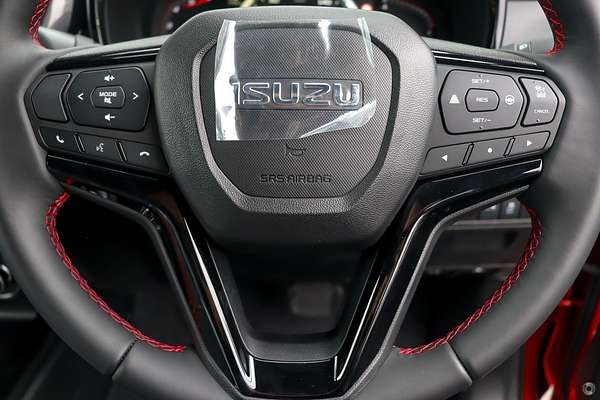 2025 Isuzu D-MAX X-TERRAIN 4X4