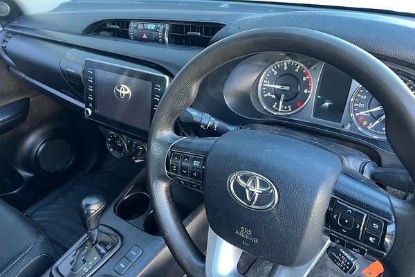2022 Toyota Hilux SR GUN126R 4X4