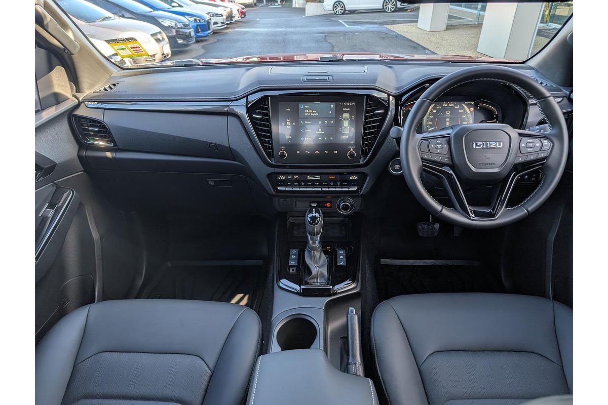 2025 Isuzu D-MAX BLADE 4X4