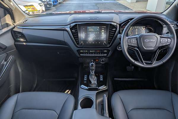 2025 Isuzu D-MAX BLADE 4X4