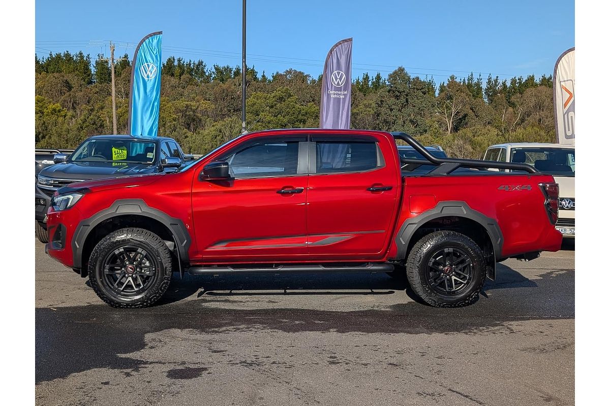 2025 Isuzu D-MAX BLADE 4X4
