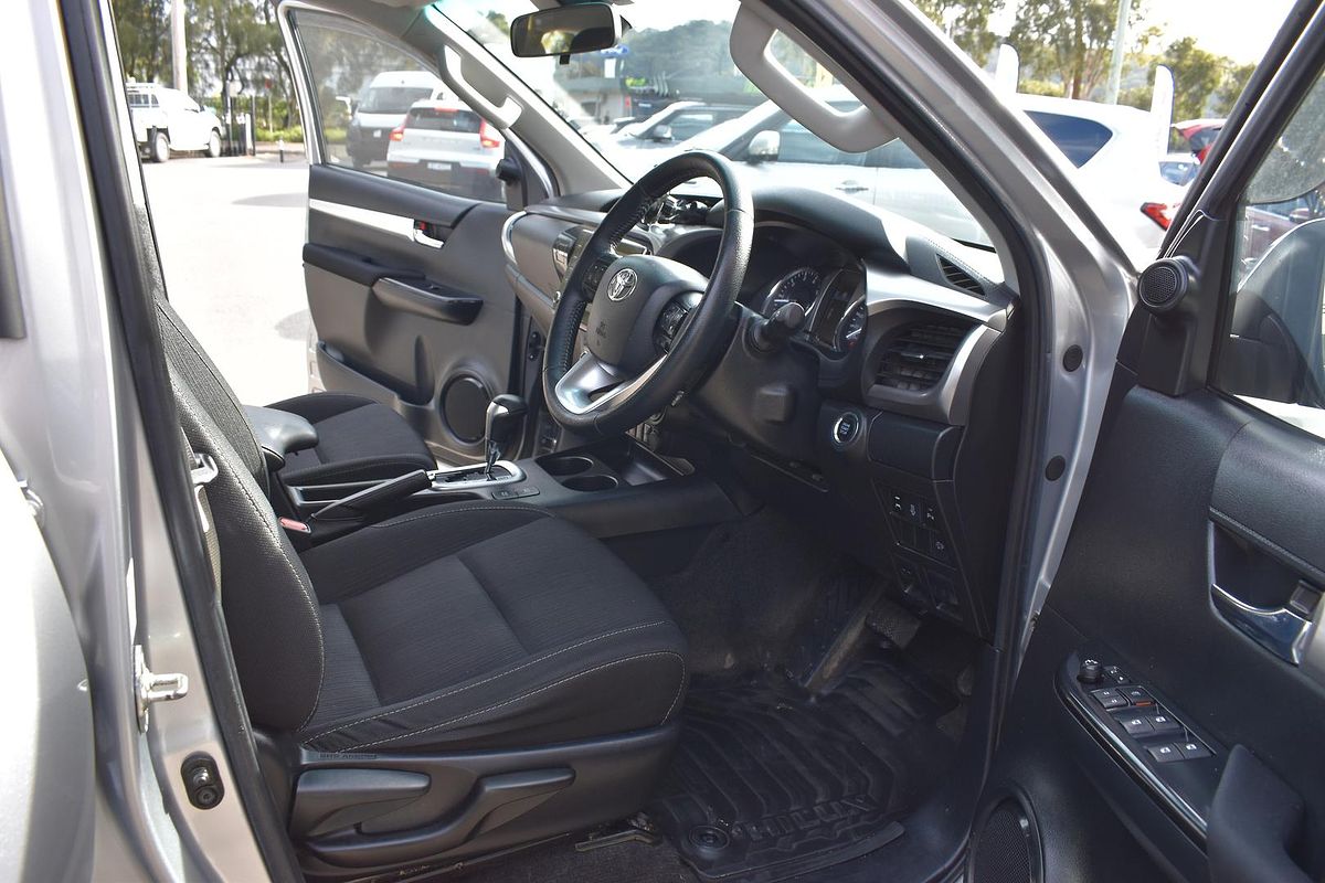 2021 Toyota Hilux SR5 GUN126R 4X4