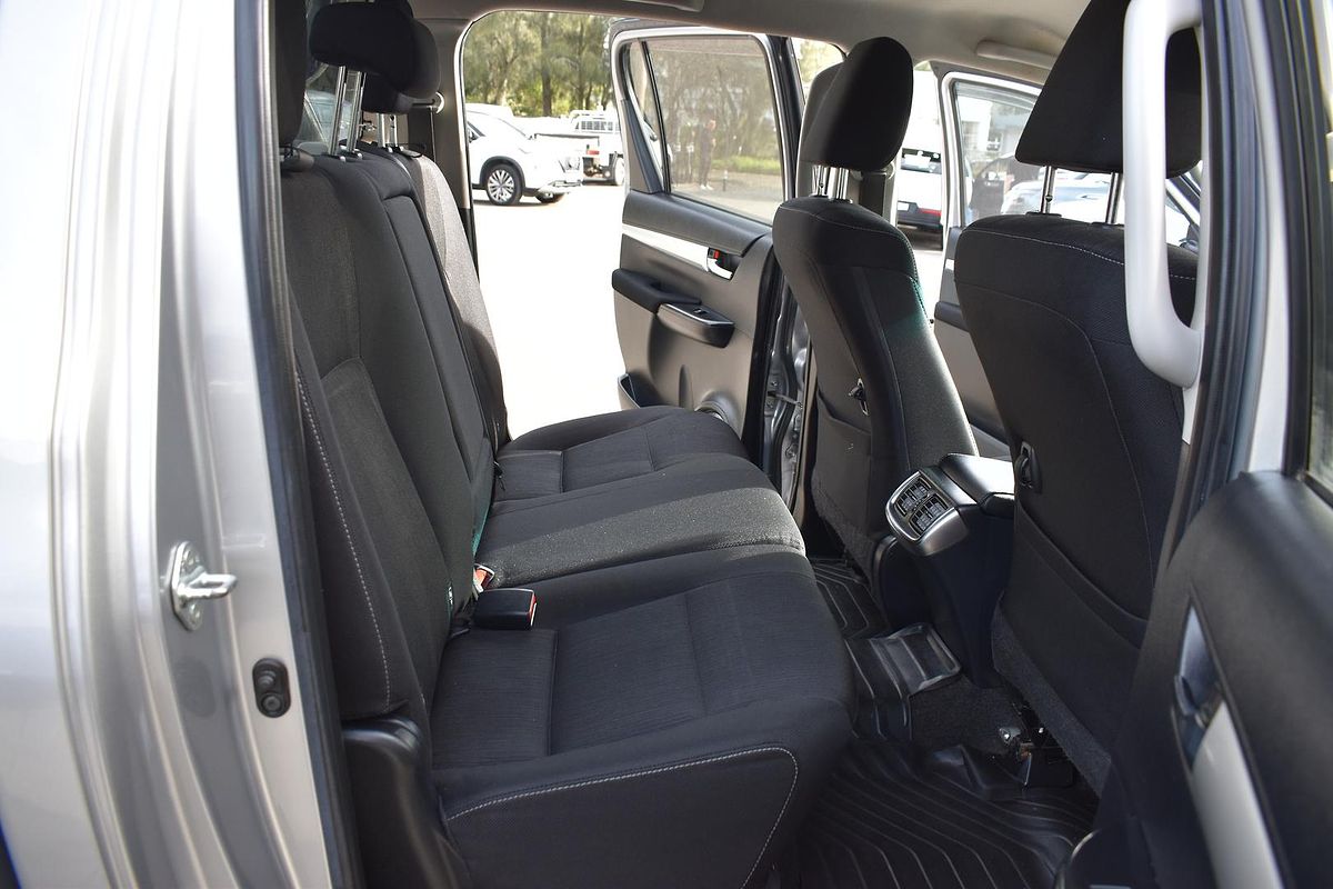 2021 Toyota Hilux SR5 GUN126R 4X4