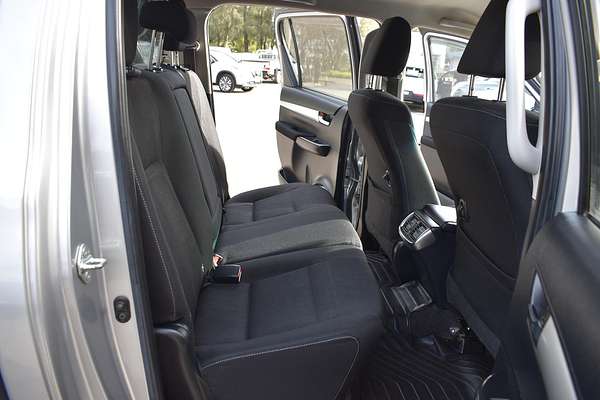 2021 Toyota Hilux SR5 GUN126R 4X4