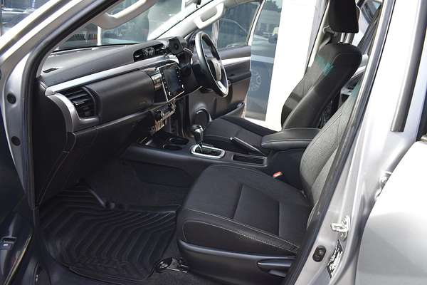 2021 Toyota Hilux SR5 GUN126R 4X4