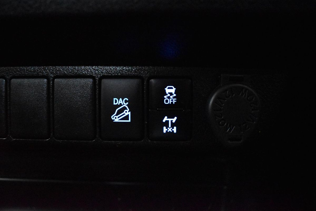 2021 Toyota Hilux SR5 GUN126R 4X4